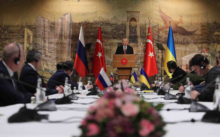 Đàm phán Nga - Ukraine ở Thổ Nhĩ Kỳ: Không có những cái bắt tay