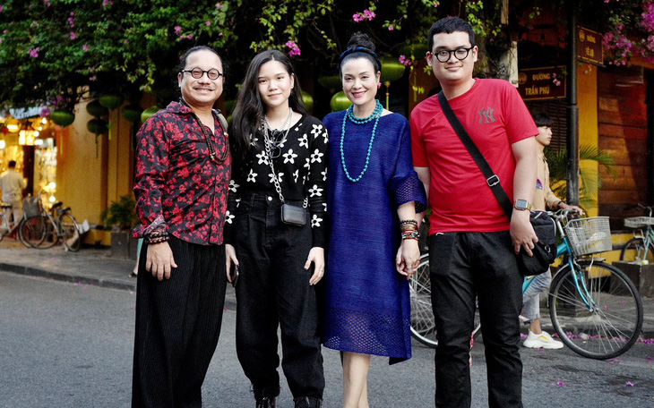 Nghệ sĩ Trần Mạnh Tuấn: Gia đình cho tôi hạnh phúc