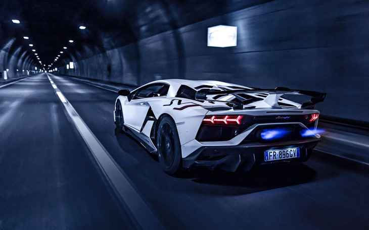 Bị phạt vì quá ồn: Lamborghini ‘to tiếng’ nhất, BMW nhiều xe ‘ồn ào’ nhất