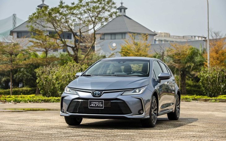 Toyota Corolla Altis 2022 ra mắt Việt Nam: Thêm nhiều công nghệ, giá từ 719 triệu đồng