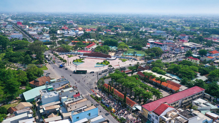 Thu hút nhiều tập đoàn lớn, thị trường bất động sản Đức Hòa nổi sóng - Ảnh 2.