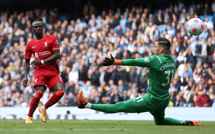 Liverpool và Man City chia điểm, cuộc đua vô địch tiếp tục kịch tính - Ảnh 4.