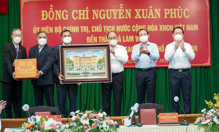 Chủ tịch nước Nguyễn Xuân Phúc tặng Huân chương Lao động cho huyện Củ Chi, TP.HCM - Ảnh 5.