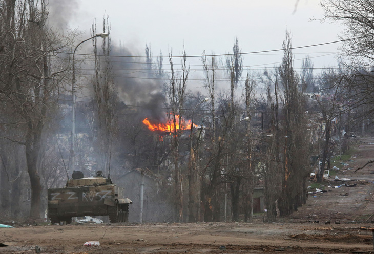 Bộ Quốc phòng Nga: Tiêu diệt hơn một nửa nhóm binh lính Ukraine mở đường thoát khỏi Mariupol - Ảnh 1.