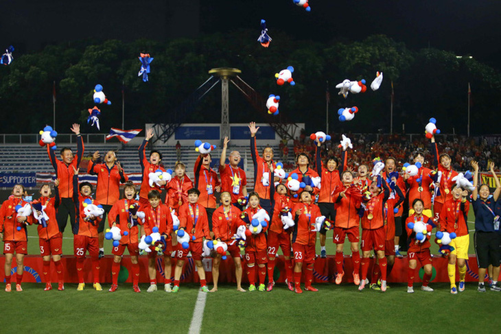 ‘Rối’ địa điểm thi đấu bóng đá nữ SEA Games 31 - Ảnh 1.