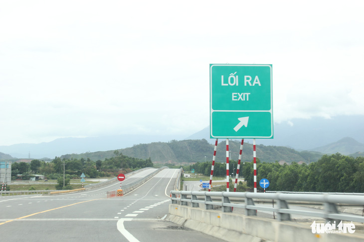 Từ 16-4, đi lại giữa Huế - Đà Nẵng có thể chọn tuyến đường La Sơn - Túy Loan - Ảnh 2.