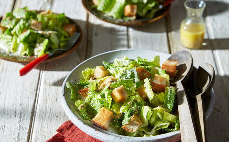 Salad Caesar - món ngon tới cọng rau cuối cùng cho buổi sáng 
