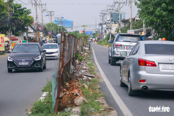 Mở rộng đường 7 năm chưa xong, chủ đầu tư nói gì? - Ảnh 1.