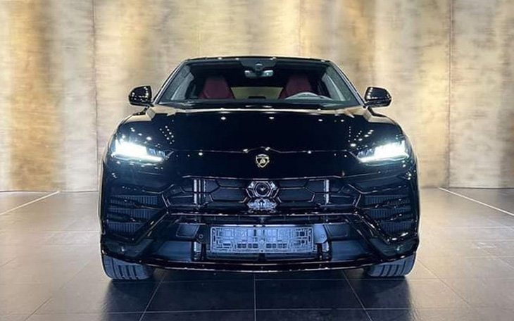 Đại lý tư nhân chào bán Lamborghini Urus giá hơn 20 tỉ đồng, cao gần gấp đôi xe chính hãng - Ảnh 2.