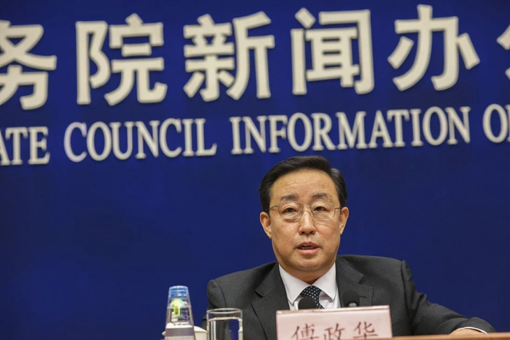 Trung Quốc bắt cựu bộ trưởng tư pháp vì nghi nhận hối lộ - Ảnh 1.