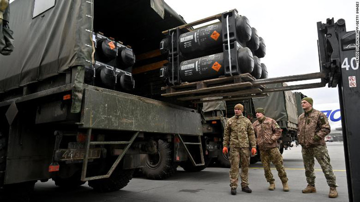 Mỹ thừa nhận khó theo vết vũ khí chuyển cho Ukraine - Ảnh 2.