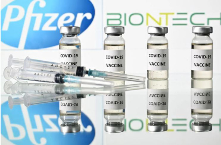 Pfizer/BioNTech xin cấp phép tiêm mũi tăng cường cho trẻ 5-11 tuổi - Ảnh 1.