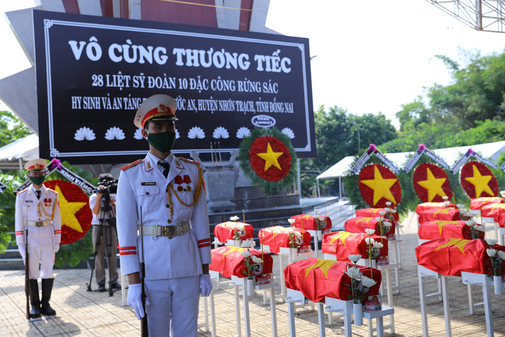 Đồng Nai tổ chức lễ truy điệu 28 hài cốt liệt sĩ đặc công Rừng Sác - Ảnh 3.
