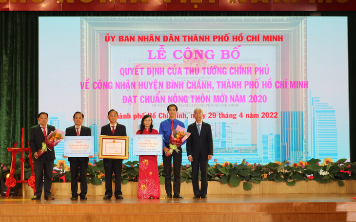 Huyện Bình Chánh, TP.HCM đạt chuẩn nông thôn mới