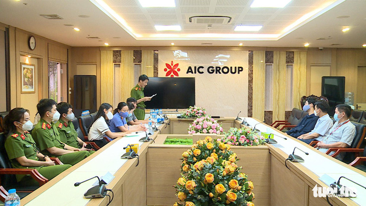 Khám xét trụ sở Công ty AIC của bà Nguyễn Thị Thanh Nhàn - Ảnh 5.