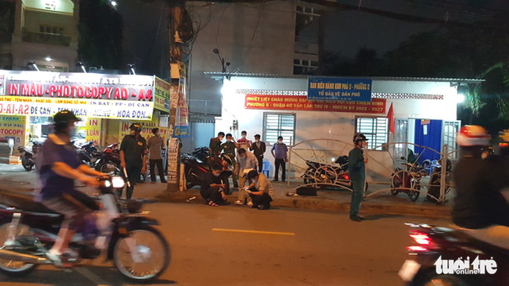 Nam dân quân đang làm nhiệm vụ ở quận Gò Vấp, TP.HCM bị đâm chết - Ảnh 1.