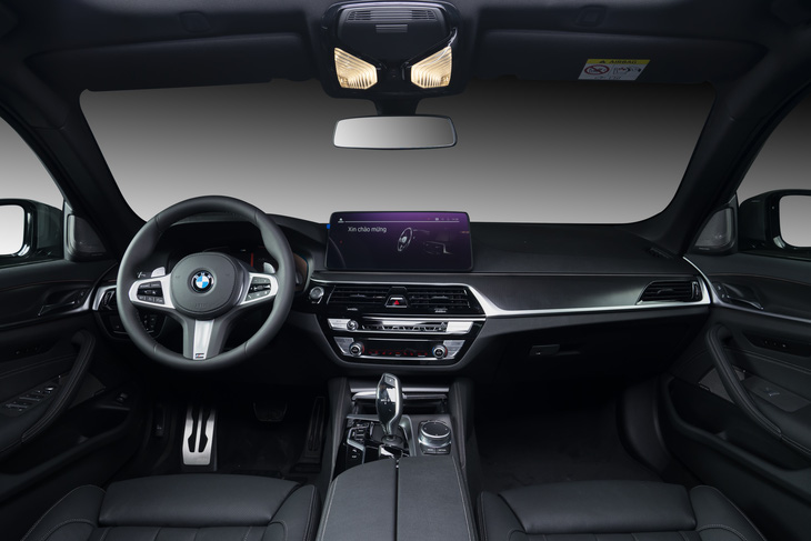 BMW 5 Series - giao thoa giữa chất thể thao trẻ trung với sự lịch lãm, sang trọng - Ảnh 3.