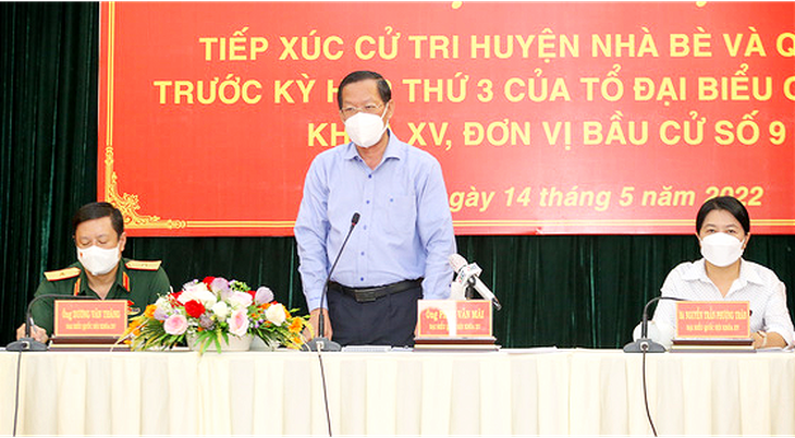Chủ tịch Phan Văn Mãi: TP.HCM sẽ xây dựng các nhà lưu trú công nhân để bà con an cư - Ảnh 1.