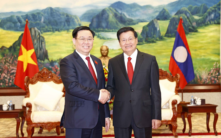 Chủ tịch Quốc hội Vương Đình Huệ gặp Tổng bí thư, Chủ tịch nước Lào
