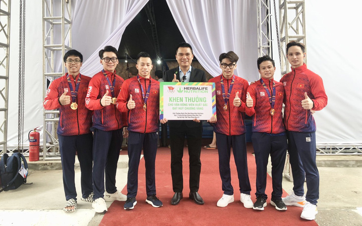 Herbalife VN thưởng nóng 30 Huy Chương Vàng của Đoàn Thể Thao VN tại SEA Games 31