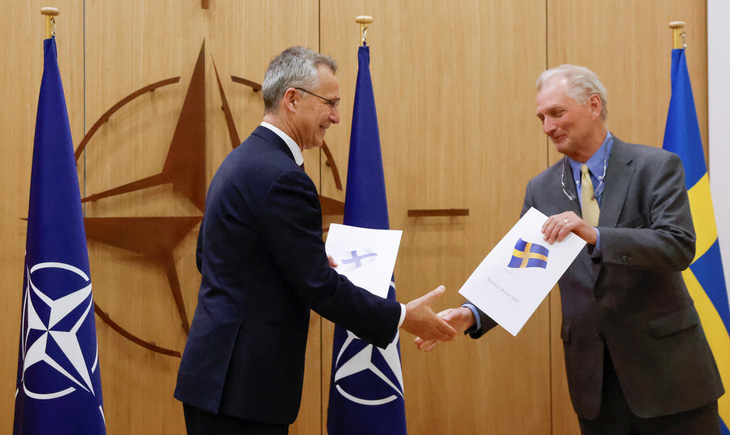 NATO nhận đơn xin gia nhập của Phần Lan, Thụy Điển - Ảnh 2.