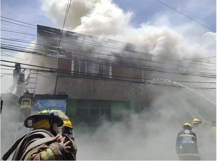 8 người tử vong do cháy lớn ở Manila, Philippines - Ảnh 1.