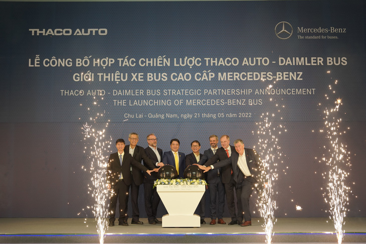 Thaco lắp ráp dòng xe buýt Mercedes-Benz tại Việt Nam - Ảnh 2.