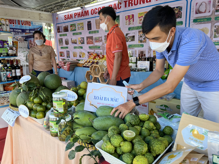 TP.HCM: 160 gian hàng trong Hội chợ, triển lãm sản phẩm nông nghiệp tiêu biểu - Ảnh 2.