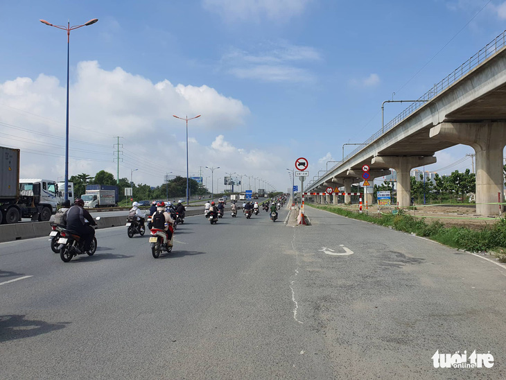 Không thay đổi phương án phân luồng giao thông tại trạm thu phí xa lộ Hà Nội - Ảnh 3.
