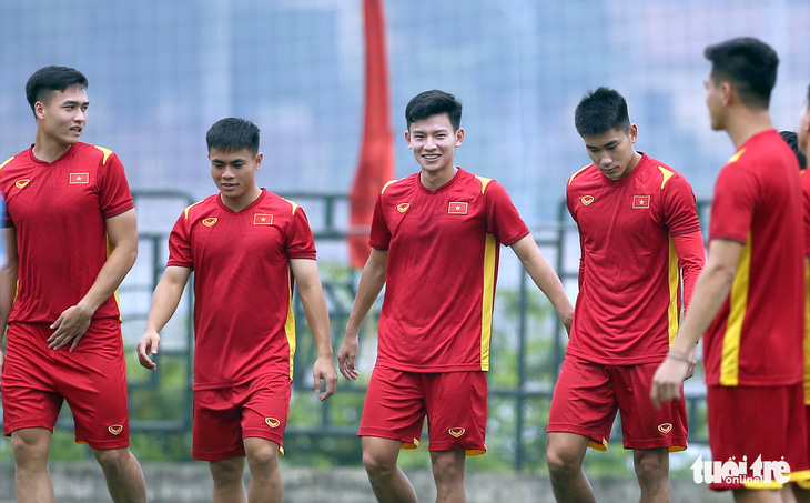 Đại thắng U23 Indonesia, ông Park vẫn cau có - Ảnh 5.