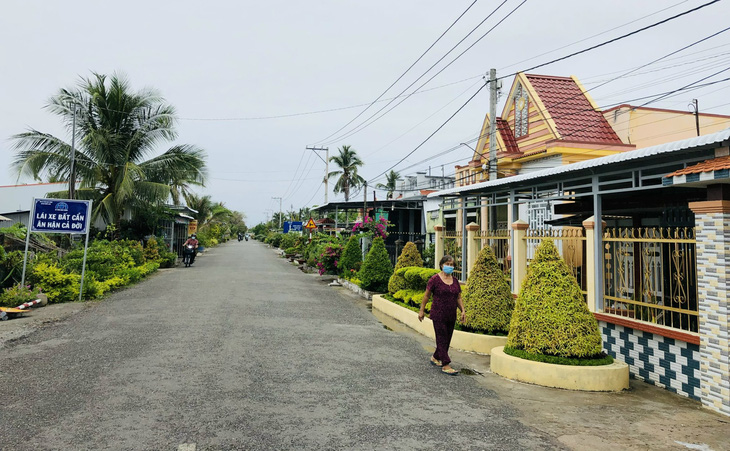 Sau 4 năm được công nhận nông thôn mới, huyện vẫn nợ tiền doanh nghiệp - Ảnh 1.