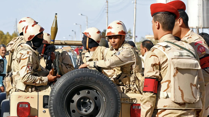 Tấn công khủng bố đẫm máu khiến 11 người thiệt mạng ở Ai Cập - Ảnh 1.
