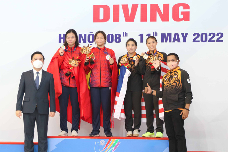 Nhảy cầu giúp Việt Nam giành thêm 1 huy chương bạc ở SEA Games 31 - Ảnh 3.