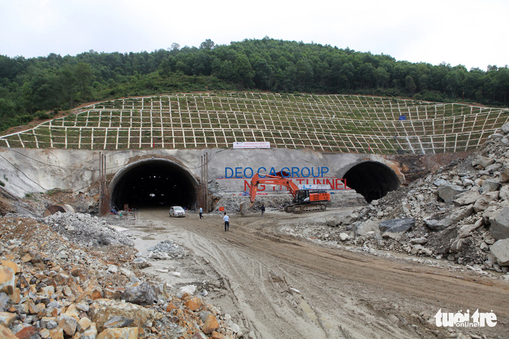 Cao tốc Mai Sơn - quốc lộ 45 chạy nước rút để hoàn thành vào tháng 12-2022 - Ảnh 8.