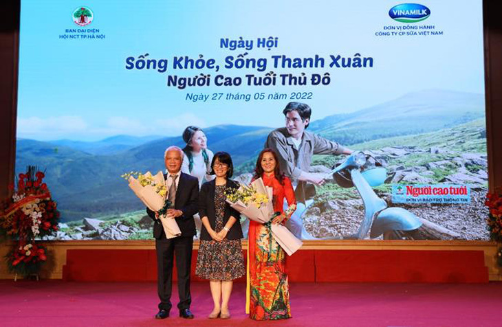 Khởi động chuỗi ngày hội ‘Sống khỏe, sống thanh xuân’ hướng đến người cao tuổi cả nước - Ảnh 4.