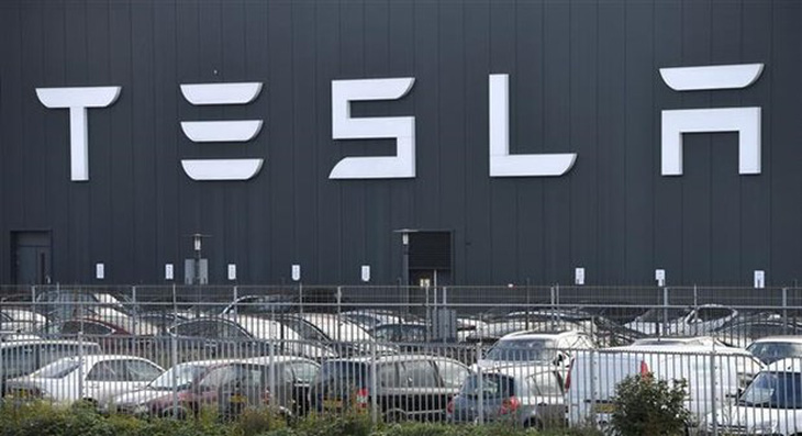 Mỹ mở rộng điều tra về độ an toàn hệ thống lái xe tự động của Tesla - Ảnh 1.