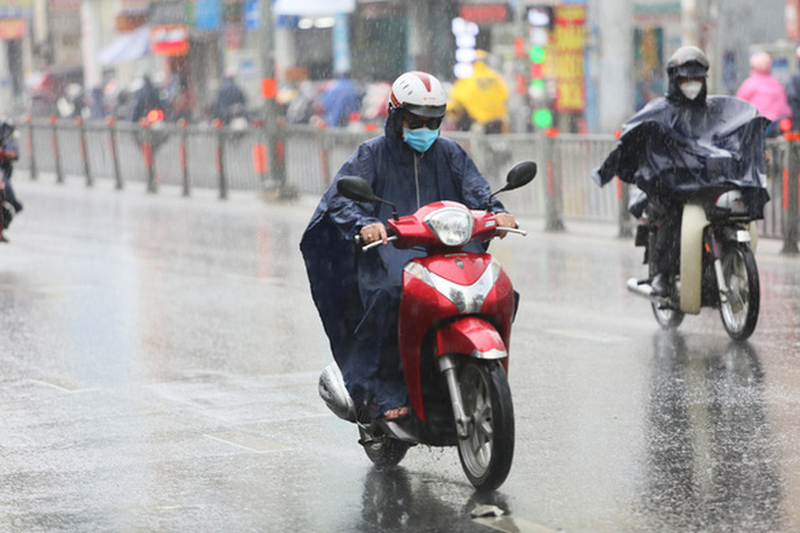 Thời tiết hôm nay 13-6: Bắc Bộ mưa trở lại, Nam Bộ chiều tối có mưa - Ảnh 1.