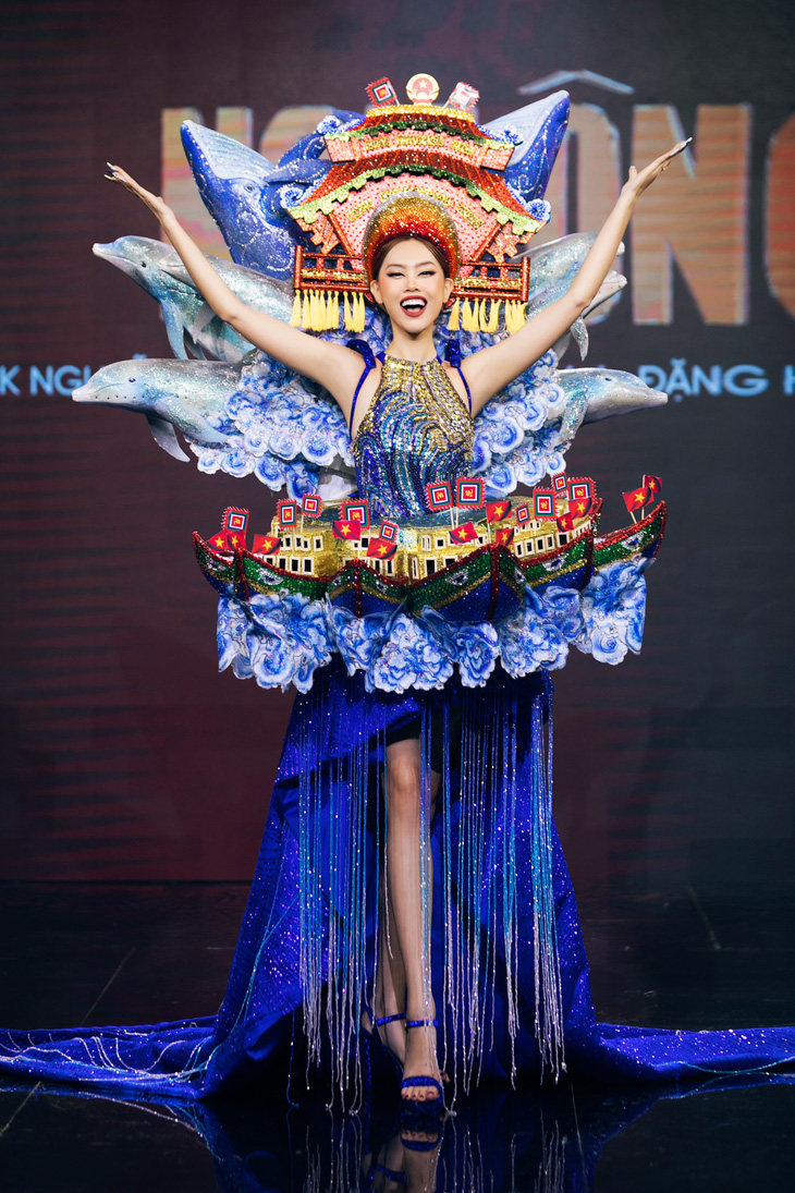 Chiếu Cà Mau đoạt giải nhất trang phục dân tộc Hoa hậu Hoàn vũ Việt Nam 2022 - Ảnh 4.