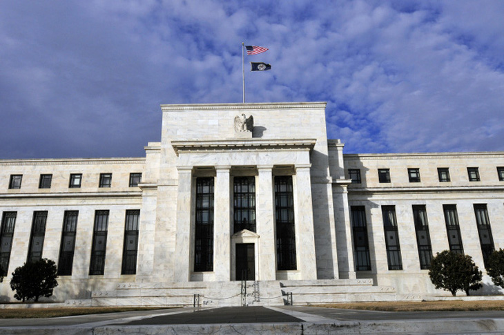 Bloomberg: Ngân hàng trung ương ở hơn 50 nước nâng lãi suất vì dự báo sai về kinh tế - Ảnh 1.
