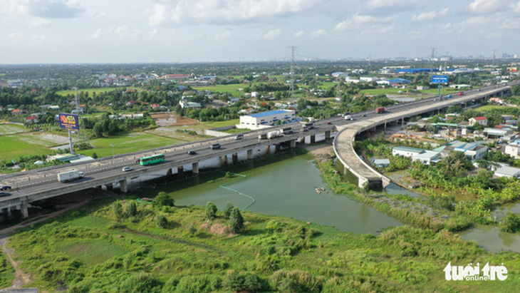 Tin sáng 16-6: Hôm nay quyết định về đầu tư vành đai 3, 4; Rà soát giá nhôm nhập từ Trung Quốc - Ảnh 1.