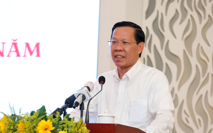 Chủ tịch nước Nguyễn Xuân Phúc: Báo chí phải cảnh báo sớm để cơ quan, tổ chức không dám làm sai - Ảnh 4.