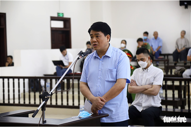 Gia đình ông Nguyễn Đức Chung bất ngờ nộp thêm 15 tỉ đồng khắc phục toàn bộ hậu quả - Ảnh 1.