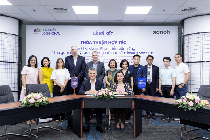 FPT Long Châu và Sanofi Việt Nam hợp tác triển khai dự án bảo vệ môi trường - Ảnh 1.