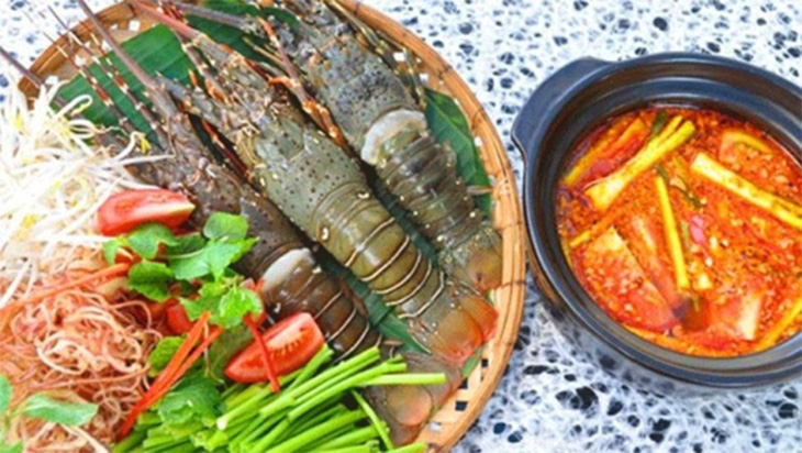 Sẽ xác lập kỷ lục Việt Nam 100 món ăn từ tôm hùm - Ảnh 2.