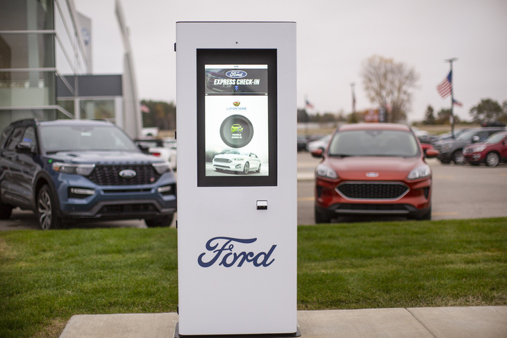 Sếp Ford: Bán xe online, không mặc cả, không quảng cáo - Ảnh 2.