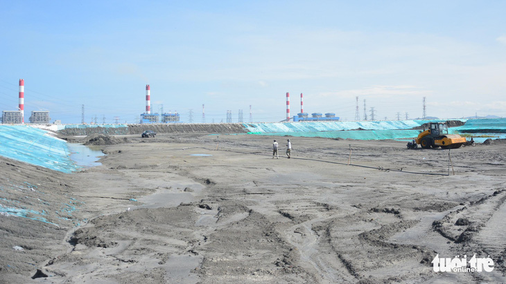 Hình ảnh mới nhất về bãi chứa tro, xỉ của các nhà máy nhiệt điện Vĩnh Tân - Ảnh 7.