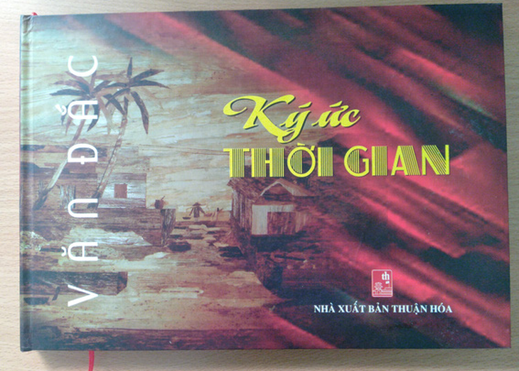 Họa sĩ tranh bẹ chuối Văn Đắc ra tập tranh Ký ức thời gian - Ảnh 2.