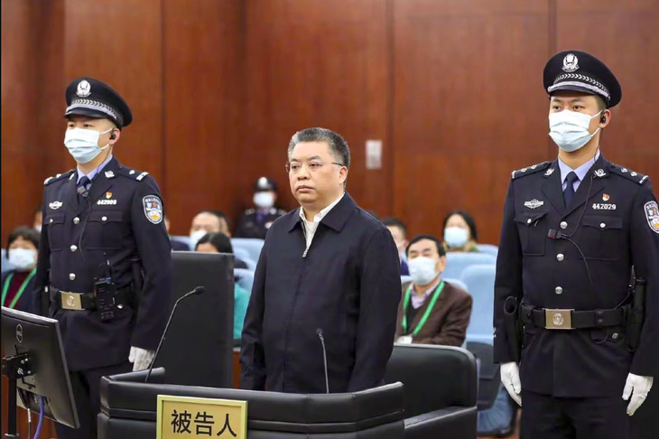 Trung Quốc tuyên án tử hình cựu quan chức tham nhũng - Ảnh 1.