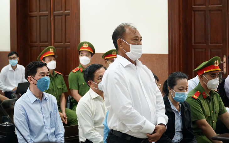 Vụ SAGRI: Ông Lê Tấn Hùng nói không vụ lợi khi ký khống hợp đồng cho nhân viên du lịch nước ngoài