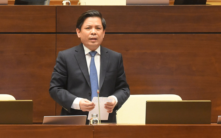 Bộ trưởng Bộ Giao thông vận tải Nguyễn Văn Thể trả lời chất vấn - Ảnh 1.